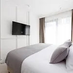 Azzurea Apartman *