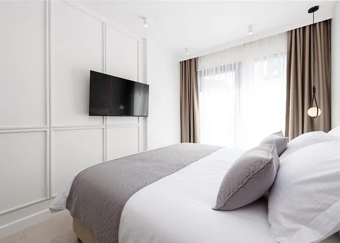 Azzurea Apartament *