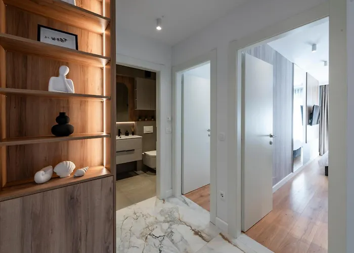 Apartament Azzurea *